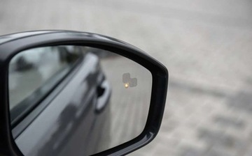 Land Rover Discovery Sport SUV 2.0 TD4 180KM 2017 Land Rover Discovery Sport HSE 2.0d 180Ps 7 Foteli Ledy Skora Navi Panoram, zdjęcie 35