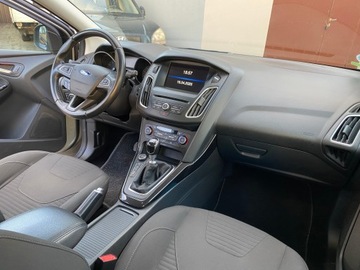 Ford Focus III Kombi Facelifting 1.0 EcoBoost 125KM 2014 navi alu 17&#039; PDC P+T climatronic, zdjęcie 19