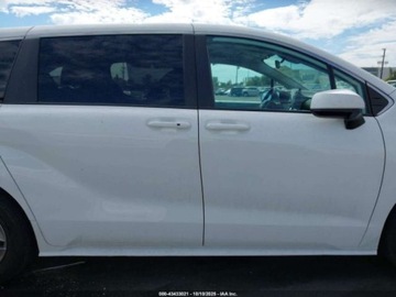 Toyota Sienna III 2023 Toyota Sienna LE 2023 2.5l 2.5 Hybryda 189KM, zdjęcie 6