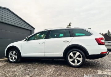 Skoda Octavia III Scout 2.0 TDI 184KM 2017 Skoda Octavia Bezwypadkowa, Scout FV23, DSG, 4x4, Kredytowanieleasing, gw., zdjęcie 5