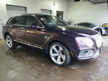 Bentley Bentayga 2018 Bentley Bentayga 2018 6.0l 6.0 Benzyna 600KM, zdjęcie 4