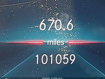 Mercedes GLB 2020 Mercedes-Benz GLB 2020 Mercedes-Benz GLB GLB 250 SUV 2.0 Benzyna 221KM, zdjęcie 14