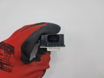 FORD BRONCO 20- MOTOR ŽALUZIE ROLETA USA 5877R1013