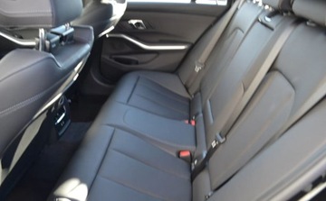 BMW Seria 3 G20-G21 Touring Facelifting 2.0 318d 150KM 2024 BMW Seria 3 318d Touring M Sport Dealer BMW Bonkowscy Gorzow Wlkp. 2.0, zdjęcie 8