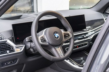 BMW X5 G05 SUV Facelifting 3.0 30d 298KM 2025 BMW X5 xDrive30d Dostępny od ręki!, zdjęcie 9