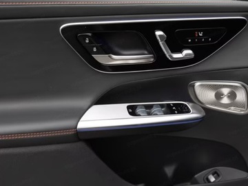 Mercedes GLC C254/X254 SUV AMG 2.0 43 AMG 421KM 2025 MERCEDES-BENZ GLC AMG Coupe 43 4-Matic 2.0 (421KM) 2025, zdjęcie 9