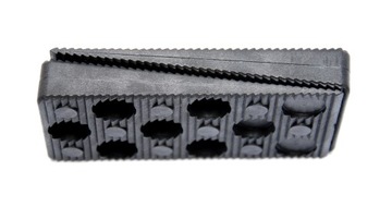 Строительные КЛИНИ МОНТАЖНЫЕ для ОКОН, ДВЕРЕЙ, ПОЛОВ, ТИП 1, 50 шт.