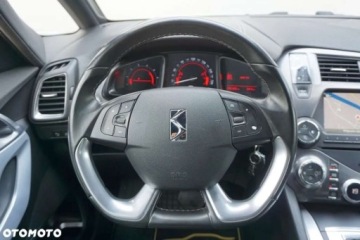 DS 5 Hatchback (Citroen) 2.0 Blue HDi 181KM 2015 Citroen DS5 Citroen DS5 BlueHDi 180 EAT6 2.0 Diesel 180KM, zdjęcie 25