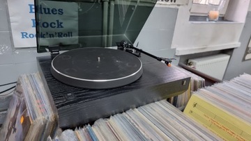 Проигрыватель проигрывателей Acoustic Research EB101