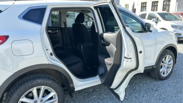 Nissan Qashqai II Crossover 1.6 DIG-T 163KM 2015 Nissan Qashqai Benzyna Moc 163KM Zarejestrowany, zdjęcie 18
