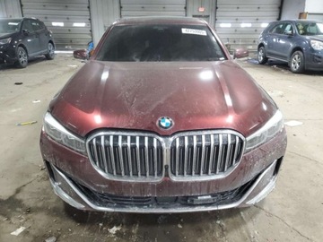 BMW Seria 7 G70 2022 BMW Seria 7 750XI 2022 4.4l 4.4 Benzyna 523KM, zdjęcie 5