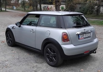 Mini One II Hatchback 1.4 95KM 2007 MINI ONE Benzyna Skora Klima Alufelgi Zarejestrowany w Kraju, zdjęcie 2