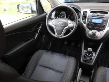 Hyundai ix20 Mikrovan 1.6 CVVT 125KM 2011 Hyundai ix20 1.6 CVVT, Salon Polska, zdjęcie 6