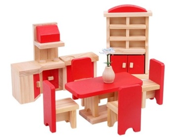 Кукольный домик с розовыми ставнями и открывающейся террасой