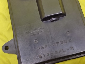 ЗАМОК ДВЕРИ MAZDA 6 ПЕРЕДНИЙ СПРАВА