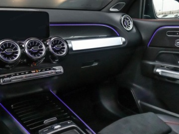 Mercedes GLB SUV 2.0 200d 150KM 2025 MERCEDES-BENZ GLB 200 d 4-Matic AMG Line 2.0 (150KM) 2025, zdjęcie 10