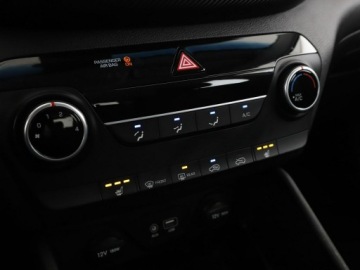 Hyundai Tucson III SUV 1.6 GDI 132KM 2018 Hyundai Tucson lift navi klima grzane fotele, zdjęcie 25