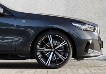 BMW Seria 5 G90-91 2025 BMW Seria 5 I wlasciciel Hak M Sport Gwarancja Bezwypadkowy FVAT23, zdjęcie 10