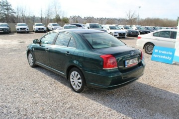 Toyota Avensis II Sedan 2.0 D-4D 116KM 2005 Toyota Avensis 2.0 D4D SOL Salon Polska, zdjęcie 7