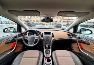 Opel Astra J Sports Tourer 1.4 Turbo ECOTEC 140KM 2011 Opel Astra Opel Astra 1.4 Turbo Cosmo 1.4 Benzyna 140KM, zdjęcie 26