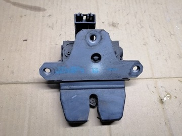 ZAMEK TYLNEJ KLAPY FORD S-MAX GALAXY MK3