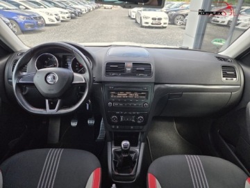 Skoda Yeti Outdoor 1.4 TSI 122KM 2015 Skoda Yeti 1.4 Benzyna 122KM Monte Carlo Led Bixenon 1.4 Benzyna 122KM, zdjęcie 12