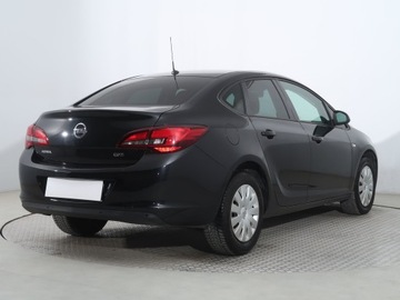 Opel Astra J Sedan 1.6 CDTI ecoFLEX 110KM 2016 Opel Astra 1.6 CDTI, Salon Polska, Klima, zdjęcie 4