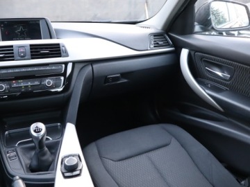 BMW Seria 3 F30-F31-F34 Limuzyna Facelifting 1.5 318i 136KM 2018 BMW 3 318 i, Salon Polska, Serwis ASO, Klima, zdjęcie 7