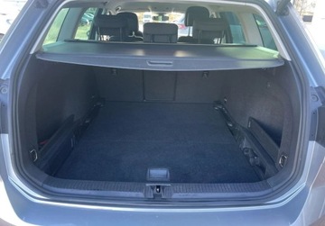 Volkswagen Passat B8 Variant Facelifting 1.5 TSI EVO 150KM 2021 Volkswagen Passat Business 1.5 TSI 150 KM DSG Podg. fot Navi Climatroni, zdjęcie 11