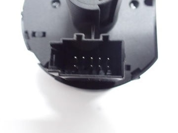 PANEL SPÍNAČ SVĚTEL EVROPA 5G0941431AF SEAT ARONA 21R