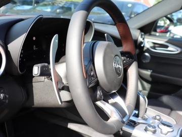 Alfa Romeo Giulia II Sedan Facelifting 2023 2.0 GME Turbo 280KM 2025 ALFA ROMEO Giulia Intensa Q4 Sedan 2.0 (280KM) 2025, zdjęcie 7