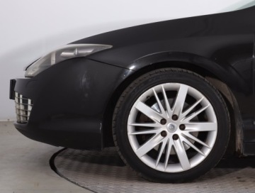 Renault Laguna III 2010 Renault Laguna 2.0 dCi, 170 KM, Automat, Xenon, zdjęcie 12