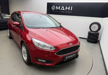 Ford Focus III Sedan Facelifting 1.6 TDCi 95KM 2015 Ford Focus Alu Navi Klima Zamiana Gwarancja Raty 1.6 Diesel 96KM