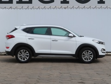 Hyundai Tucson III SUV 1.6 T-GDI 177KM 2017 Hyundai Tucson 1.6 T-GDI, Salon Polska, zdjęcie 5