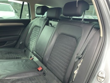 Volkswagen Passat B8 Variant 2.0 TDI BlueMotion SCR 190KM 2018 Volkswagen Passat Variant R-Line Highline Automat, zdjęcie 14