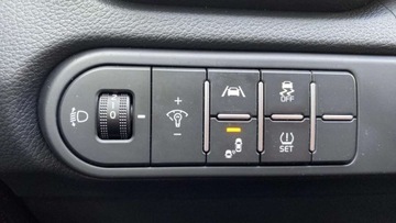 Kia Proceed Shooting Brake Facelifting 1.5 T-GDI 140KM 2024 Kia ProCeed 1,5T Salon PL GT-LINE TECAEBA18 1.5 Benzyna 140KM, zdjęcie 5