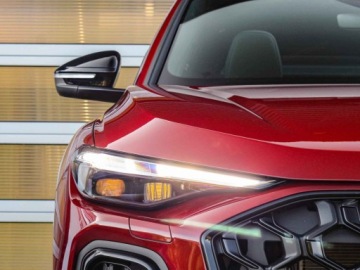 Audi Q5 II SUV Facelifting 2.0 40 TFSI MHEV 204KM 2026 AUDI Q5 TFSI quattro S line Suv 2.0 (204KM) 2026, zdjęcie 13