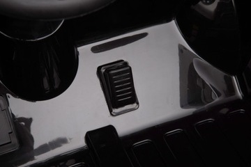 JEEP POLICE 4X4 С АМОРТИЗАТОРАМИ, ДИСТАНЦИОННЫМ УПРАВЛЕНИЕМ, РЕДУКТОРОМ/ XMX-601-1