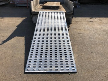 Пандус Inrun, грузоподъемность 2500 кг.