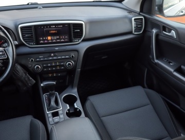 Kia Sportage IV SUV Facelifting 1.6 CRDI 136KM 2021 Kia Sportage 1.6 CRDi, Serwis ASO, Automat, Navi, zdjęcie 7
