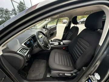 Ford Mondeo V Kombi 2.0 TDCi 150KM 2017 Ford Mondeo SW Navi, Grzane fotele Climatronic Alu, zdjęcie 8