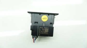 HNÍZDO VSTUP PORT USB VW TAIGO 2G6035718