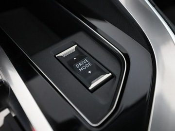 Peugeot 3008 II Crossover Facelifting  1.2 PureTech 130KM 2021 Peugeot 3008 FV23% automat navi kamera grzane, zdjęcie 29