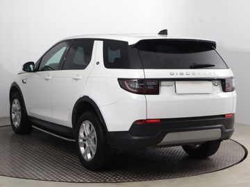 Land Rover Discovery Sport SUV Facelifting 2.0 P I4 200KM 2021 Land Rover Discovery Sport P200, Salon Polska, zdjęcie 3