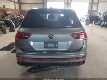 Volkswagen Tiguan III 2024 Volkswagen Tiguan SE R-LINE BLACK 2024, od ubezpieczalni 2.0 Benzyna 184KM, zdjęcie 5