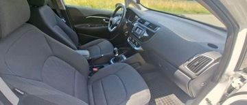 Kia Rio III Hatchback 5d Facelifting 1.1 WGT 75KM 2015 Kia Rio Kia Rio 1.1 CRDI Attract 1.1 Diesel 75KM, zdjęcie 7