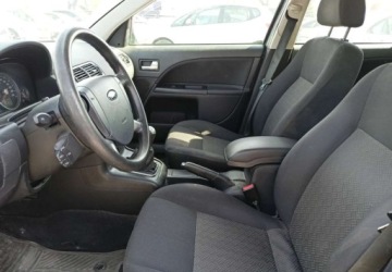Ford Mondeo III Kombi 1.8 16V 125KM 2004 Ford Mondeo Ford Mondeo 1.8 Benzyna 125KM, zdjęcie 7