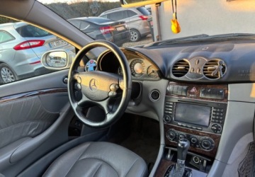 Mercedes CLK W209 Coupe C209 3.0 V6 (320 CDI) 224KM 2005 Mercedes-Benz CLK Coupe 3.0 Diesel 224KM, zdjęcie 10