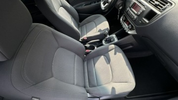 Kia Rio III Hatchback 3d 1.4 DOHC CVVT 109KM 2014 Kia Rio Benzyna Zarejestrowany Ubezpieczony, zdjęcie 16
