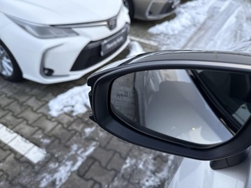 Toyota C-HR II SUV Plug-In 2.0 Hybrid Dynamic Force Plug-in  223KM 2024 Toyota C-HR 2.0 PHEV Executive 2.0 PHEV Executive|, zdjęcie 17